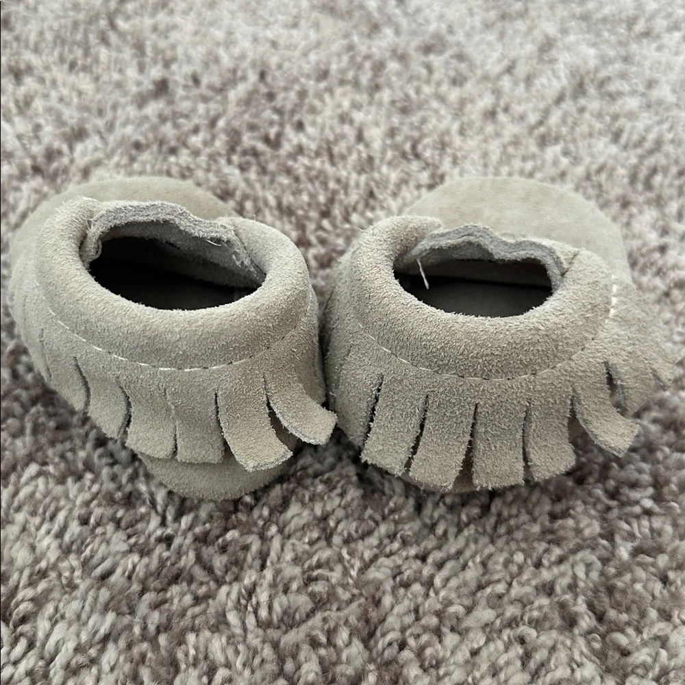 Suede Freshly Picked Baby Moccasins - Gray